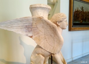 статуя и восстановленная работа македонского_caciula.md