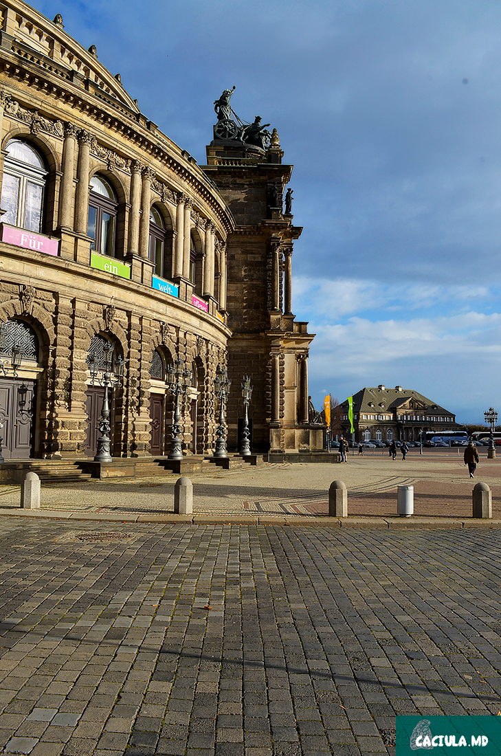 музей Дрезден вид сбоку