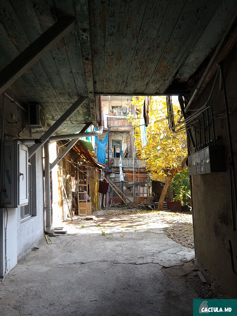 дворики старого Тбилиси, фото ноябрь 2016