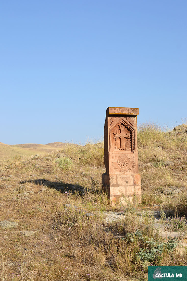 надгробия в монастыре Мормашен, Армения, недалеко от Гюмри
